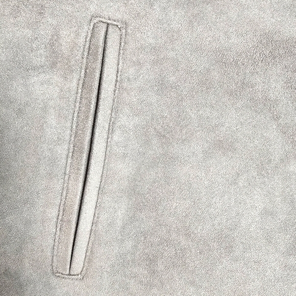 Women’s Gray Faux Suede Shorts Size Small High Waist Zipper Back Pockets Chic - Picture 3 of 3